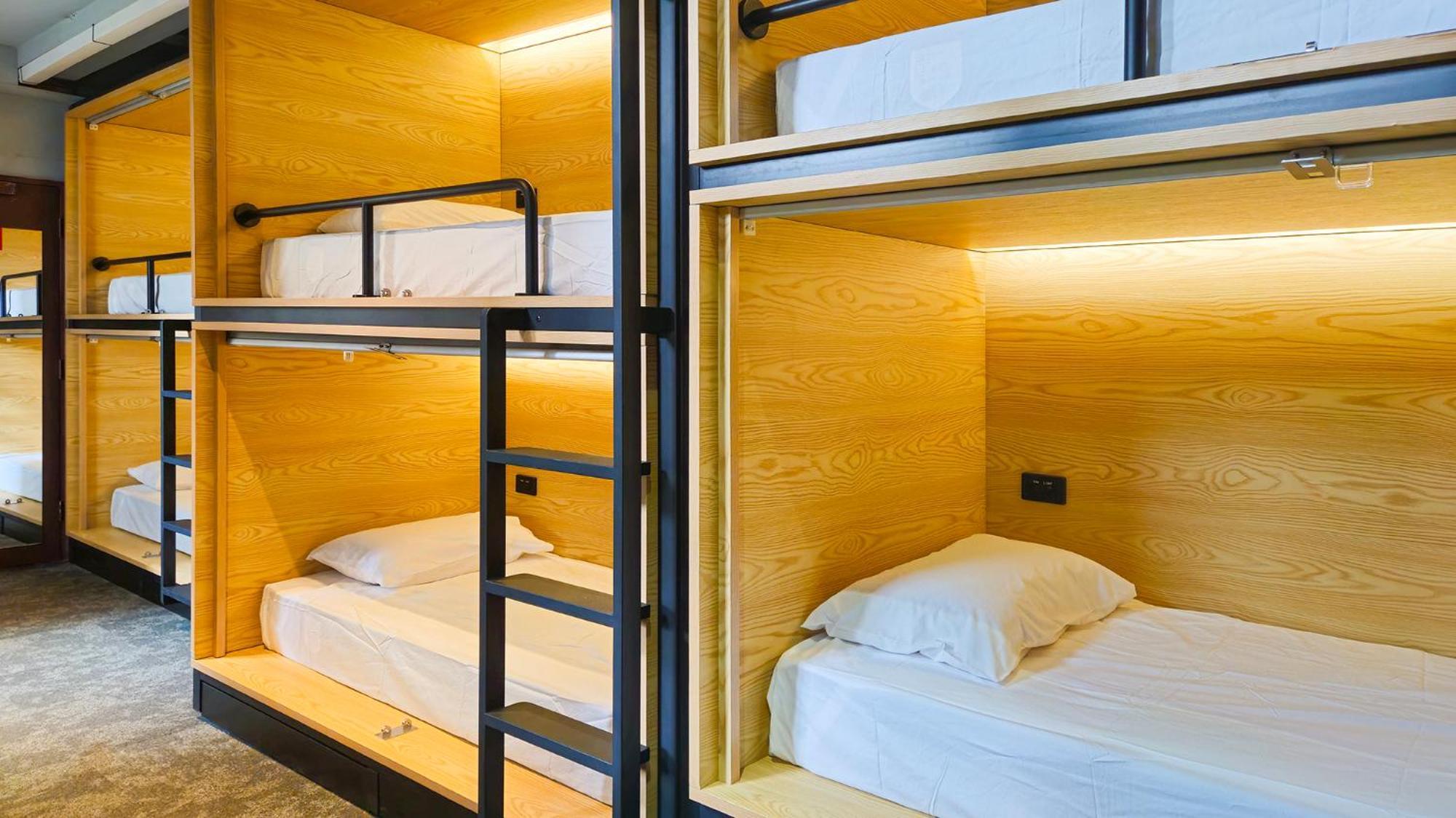 The Capsule Hotel Sydney Exterior photo